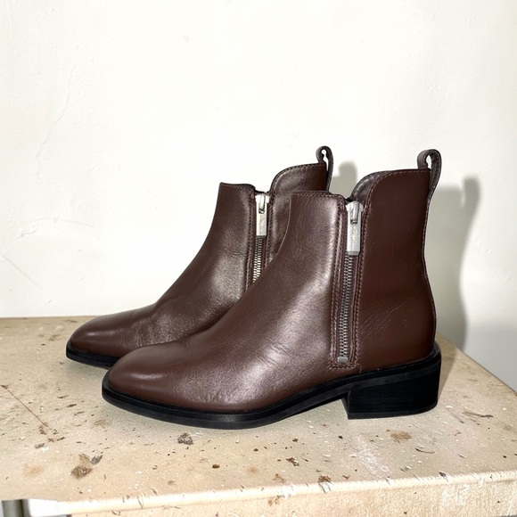 3.1 Phillip Lim NWOT Alexa 40MM Wine Leather Brown Square Toe Chelsea Boots 5